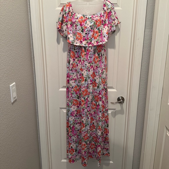 💐Pinkblush Fuchsia Floral Off Shoulder Maxi Dress - Picture 5 of 9